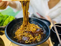 炸酱面-绣旻烤肉吧(总店)