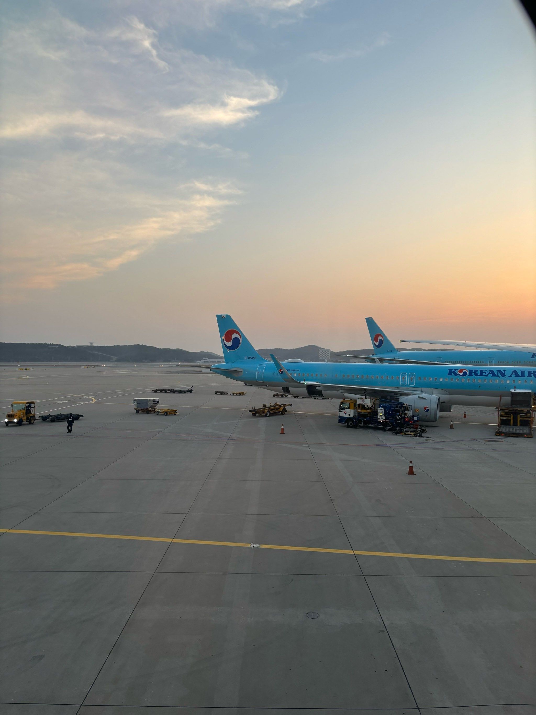 澳洲之大韩航空,飞澳洲特意选的中转,直飞实在太累了,大连飞韩国2小时