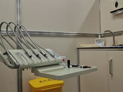 -上海市徐汇区口腔医院