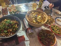 -海盗船. 龙虾烧烤. 酒馆