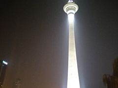 -天塔旋转餐厅