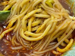 -老邮差酸辣粉麻辣烫(步行街店)