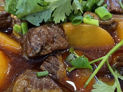 红烧牛腩-诗爷牛尾汤(大坪英利店)