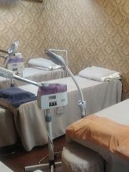 -瑶芳·痘院士专业祛痘·皮肤管理