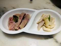 扬州盐水鹅拼五香卤菱米-淮扬府(安定门店)