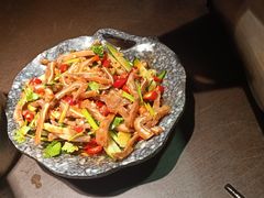 -愿者上钩·纸包鱼(翻身店)