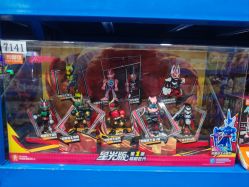 点击看大图 -逝水玩具折扣店