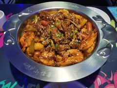 -徐记小怪兽肉蟹煲店(哈西万达金街店)