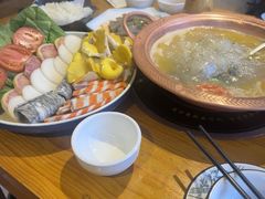 -民食香·腊排骨野生菌美食(木府店)