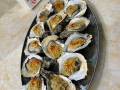 -蚝哥花姐湛江烤生蚝(美丽湾市场店)
