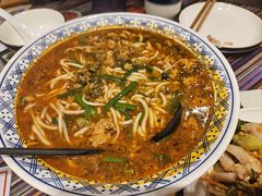 云南小锅米线-呐咪傣园·云南菜(石厦店)