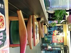 -李先生牛肉面大王(成都东站西广场店)