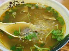 -黄阿姨锅贴大王(万航渡路店)