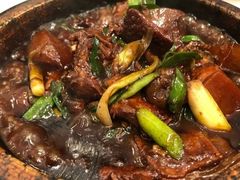 红焖羊肉煲-老吉士酒家(天平路店)