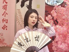 -黄记煌三汁焖锅(新佳丽江汉路店)