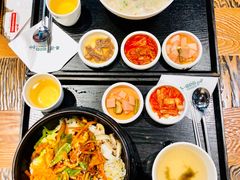 -本粥&拌饭cafe(欧亚新生活店)