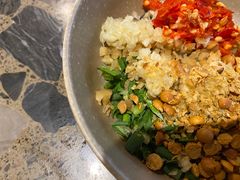 -肖肖酸萝卜鱼火锅(总店)