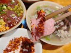 -谢老五跷脚牛肉·非遗传承店