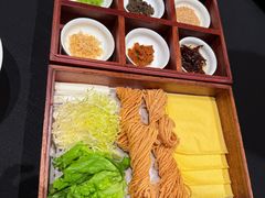 -鲁采LU STYLE(新天地店)