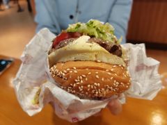 -The Habit Burger Grill 哈比特汉堡(复兴soho店)