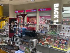 -泡泡玛特POPMART(K11购物中心店)