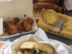 -必胜客(龙泉万达店)