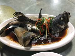 -四川小胡子海鲜(丁村万人海鲜广场店)