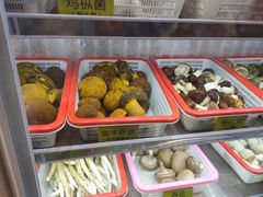 -菌海森林·非遗野生菌火锅(西山区滇池路摩根道店)