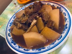 萝卜牛腩-顺记冰室(宝华路店)