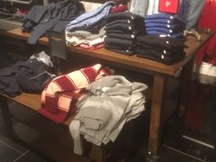 -Abercrombie&Fitch(德基广场店)