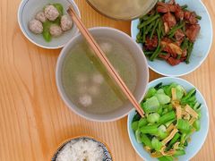 -爱的果实月嫂育婴师(世纪东方店)