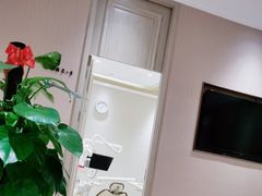 -柏乐口腔医院·舒适化无痛种植牙中心(东盟商务区院)