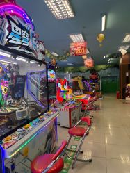 -莫莉幻想儿童乐园(武汉经开永旺店)