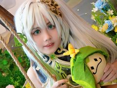 -米游妙妙屋cosplay换装自拍摄影体验馆