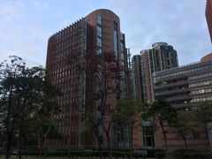 -香港大学