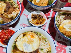 -费大厨辣椒炒肉(万家丽一店)