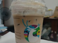 哇瑞草莓拿铁-瑞幸咖啡(光明万达广场3楼店)
