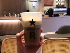-星巴克臻选(上海陆家嘴中心店)