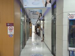 -雅悦齿科(顾村公园店)