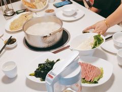 -煲王粤菜餐厅(中侨中心店)