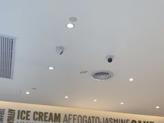 -哈根达斯(上海金山店)