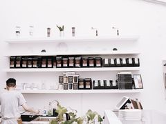 -UNI UNI(环亚凯瑟琳店)