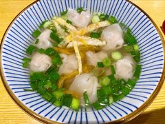 鸡汤鲜肉馄饨-阿三生煎(盛华里店)