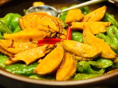 螺丝辣椒炒鲍鱼-鲁采LU STYLE(新天地店)