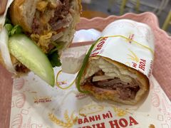 -Bánh Mì Huynh Hoa