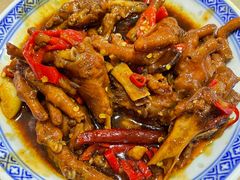-思博半步颠小酒馆(梦时代店)