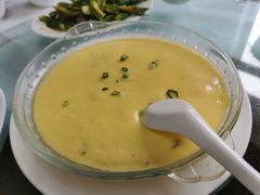 蟹盖蒸水蛋-新陶陶酒家