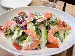 牛油果鲜虾沙拉-UPPER KITCHEN(延安路店)