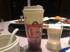 鸡汤煨松茸-荣轩(新荣记环球金融中心店)