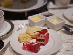 -Salon de Ville浦江汇(上海外滩华尔道夫酒店店)